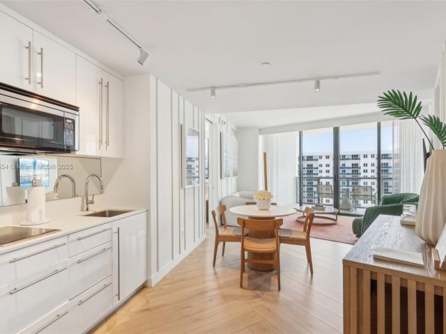 Продажа квартиры #1511 - фото 6070806