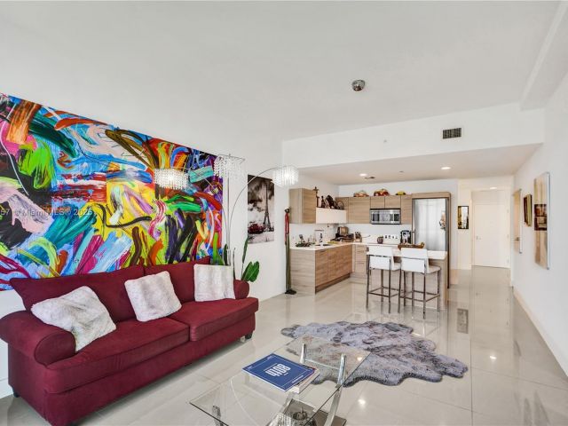 Продажа квартиры #3217 - фото 6070492