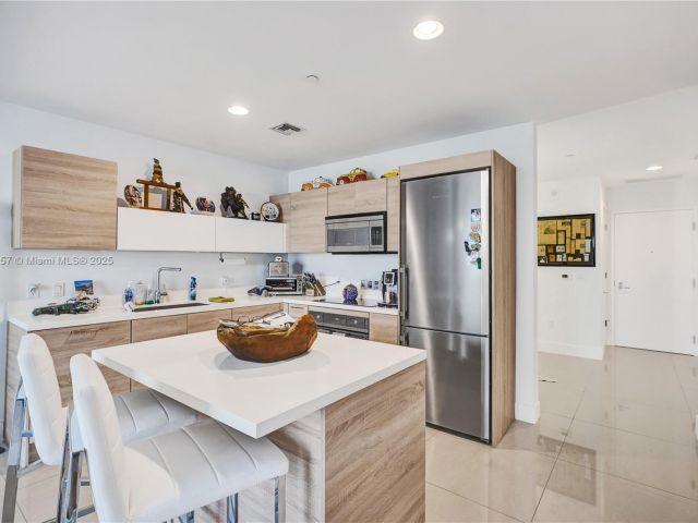 Продажа квартиры #3217 - фото 6070494