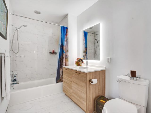 Продажа квартиры #3217 - фото 6070500