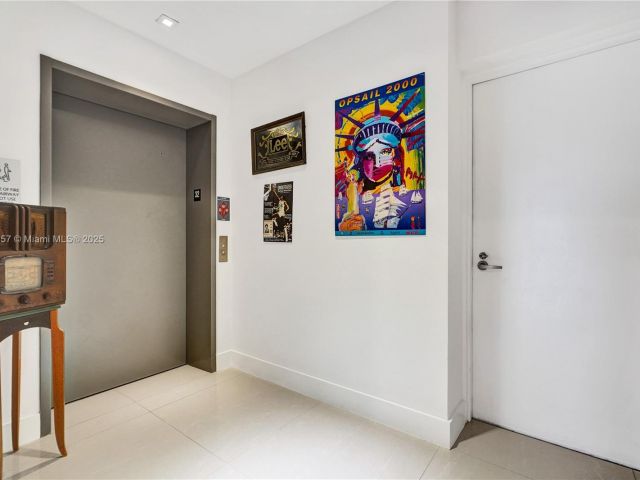 Продажа квартиры #3217 - фото 6070503