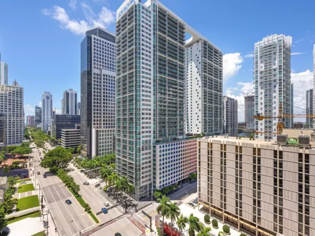 Продажа квартиры #1604 - фото 6091463