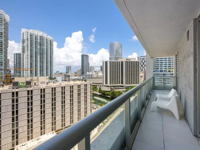 Продажа квартиры #1604 - фото 6091464