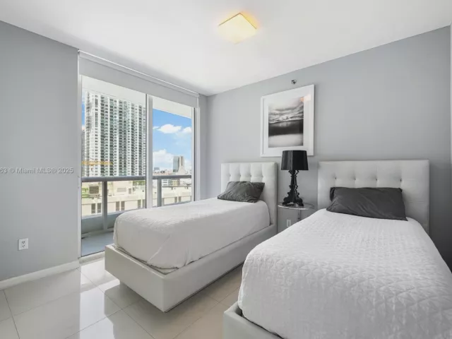 Продажа квартиры #1604 - фото 6091468