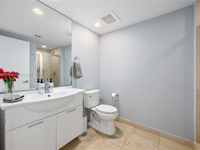 Продажа квартиры #1604 - фото 6091467