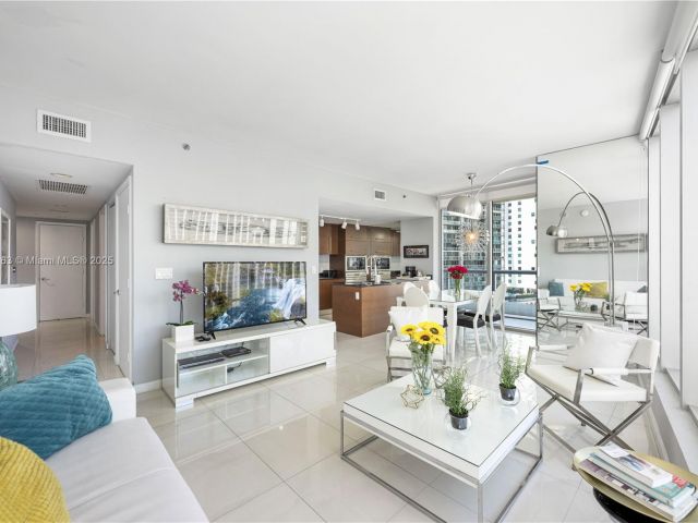 Продажа квартиры #1604 - фото 6091479