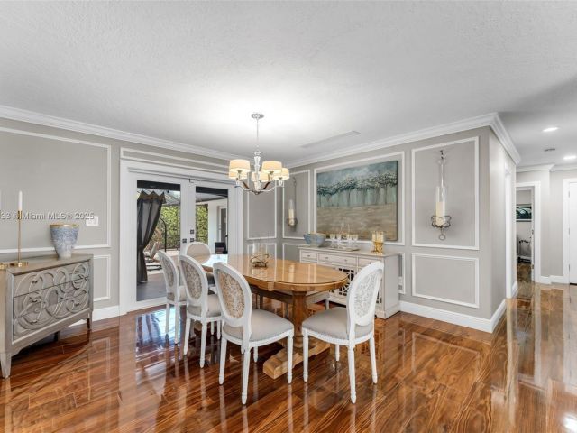 Продажа дома по адресу 13501 SW 107th Ave - фото 6069257