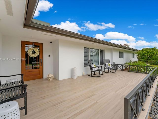 Продажа дома по адресу 13501 SW 107th Ave - фото 6069260