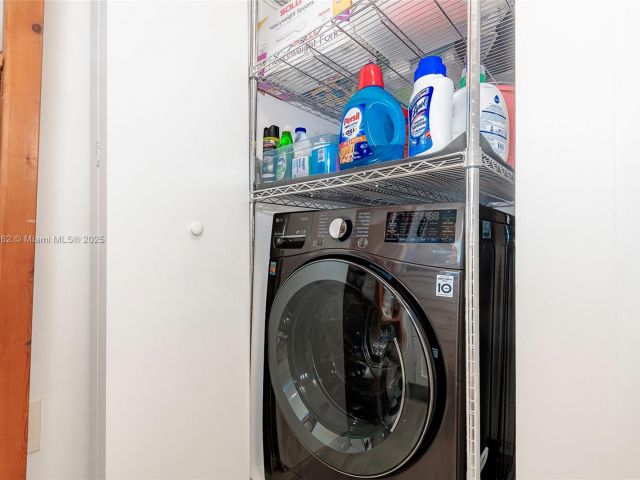 Продажа квартиры #1605 - фото 6118819