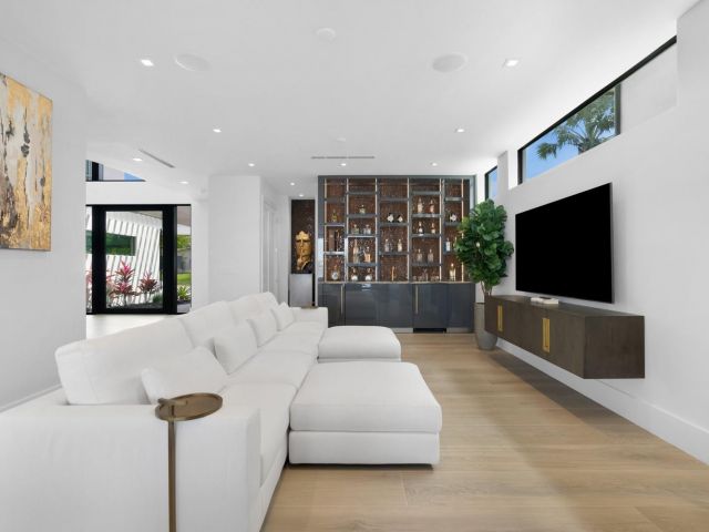 Дом в аренду по адресу 1957 Harbourview Dr - фото 6249449