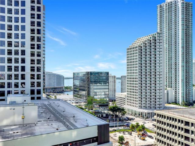 Продажа квартиры #1203 - фото 6080455