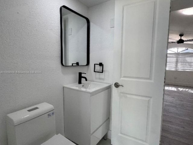 Продажа дома по адресу 12455 SW 187th Ter - фото 6077252