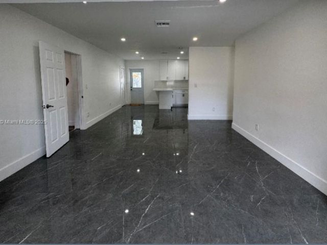 Продажа дома по адресу 12455 SW 187th Ter - фото 6077255