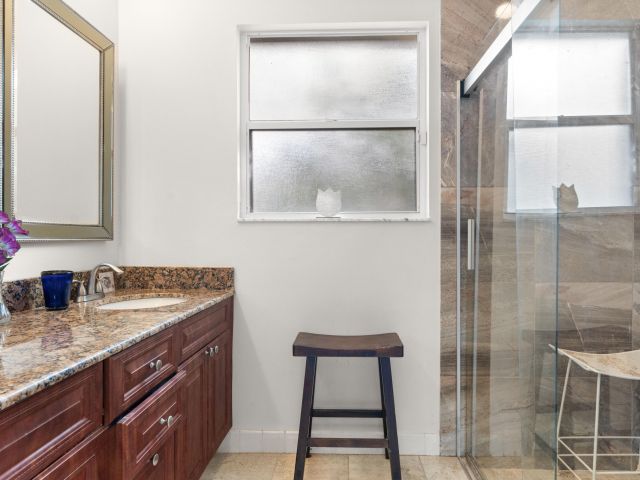 Продажа дома по адресу 7961 Mansfield Hollow Road - фото 6071185