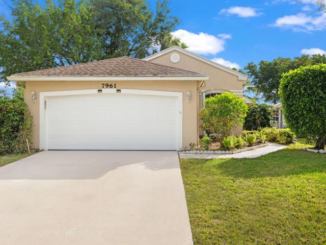 Продажа дома по адресу 7961 Mansfield Hollow Road - фото 6071191