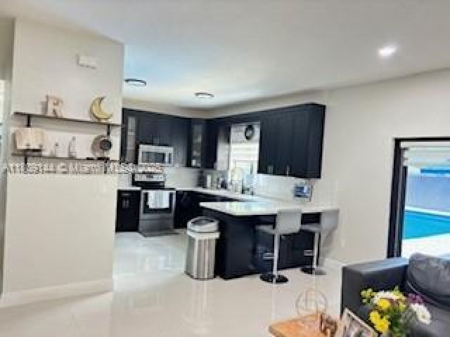 Продажа дома по адресу 3801 SW 149th Ave - фото 6071880