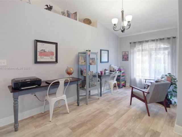 Продажа дома по адресу 17375 SW 282nd St - фото 6072608