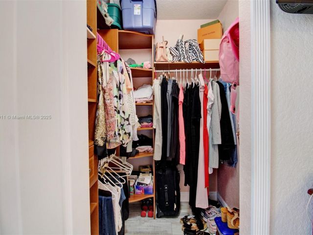 Продажа дома по адресу 17375 SW 282nd St - фото 6072617