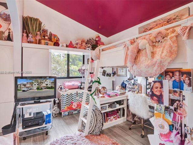 Продажа дома по адресу 21388 Marina Cove Cir 13-G - фото 7137260