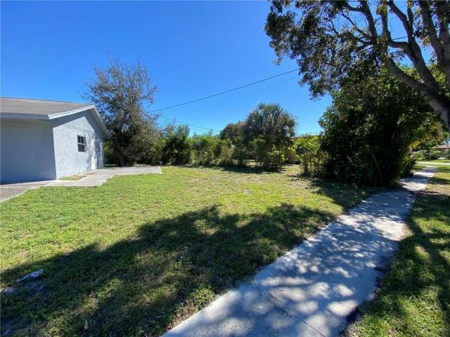 Продажа дома по адресу 1654 43rd St - фото 6116960