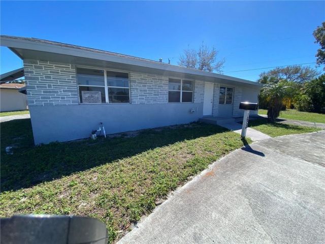 Продажа дома по адресу 1654 43rd St - фото 6116961