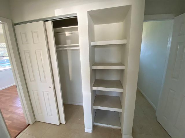 Продажа дома по адресу 1654 43rd St - фото 6116962