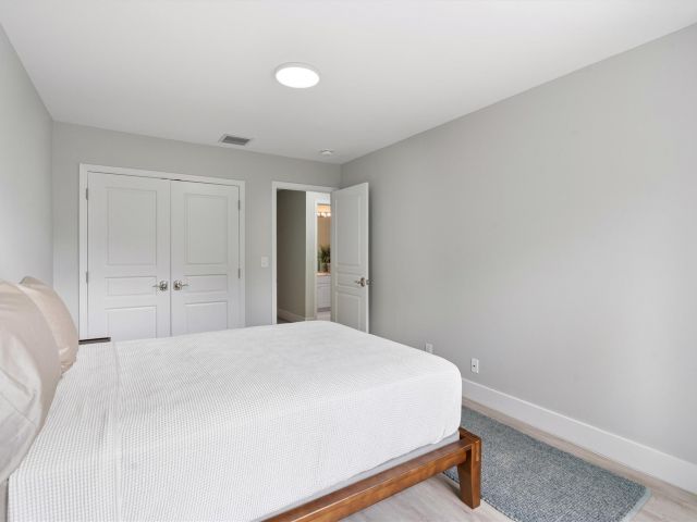 Продажа дома по адресу 21470 Saint Andrews Grand Cir 12 - фото 6073908