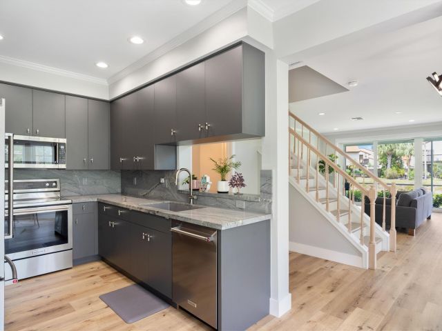 Продажа дома по адресу 21470 Saint Andrews Grand Cir 12 - фото 6073919