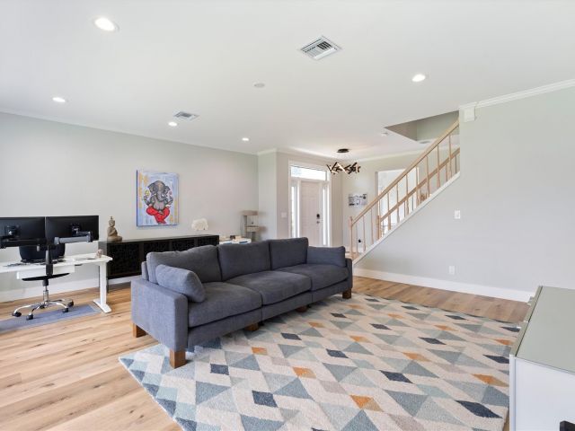 Продажа дома по адресу 21470 Saint Andrews Grand Cir 12 - фото 6073921