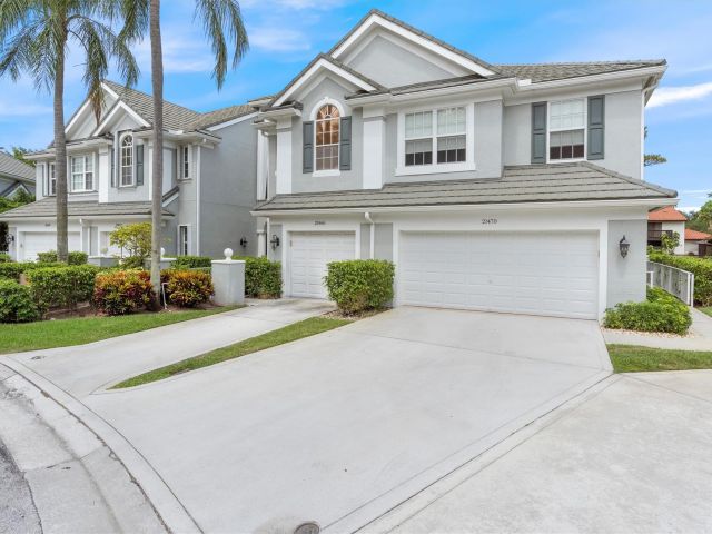 Продажа дома по адресу 21470 Saint Andrews Grand Cir 12 - фото 6073926