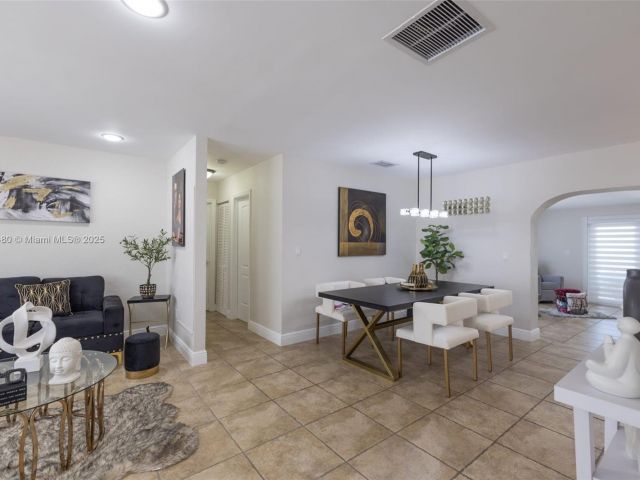 Продажа дома по адресу 25305 SW 124 CT - фото 6073539