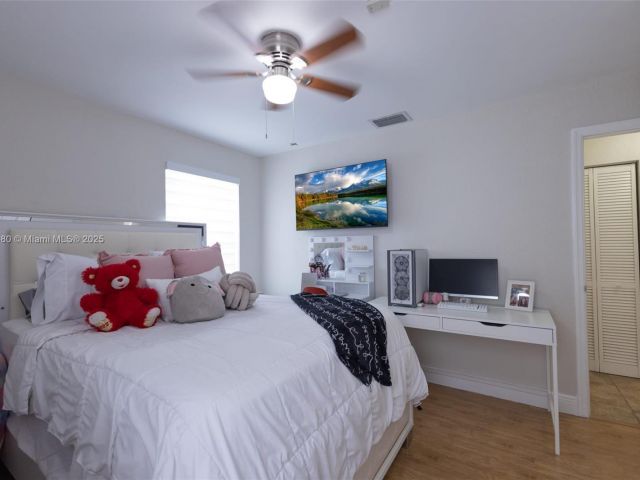 Продажа дома по адресу 25305 SW 124 CT - фото 6073542