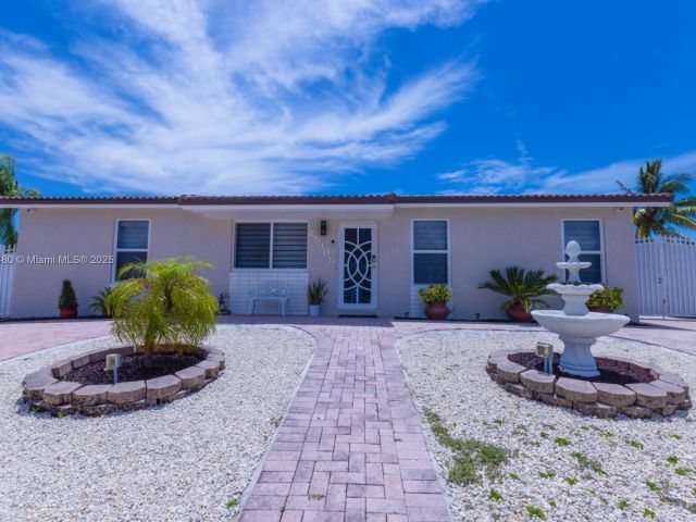 Продажа дома по адресу 25305 SW 124 CT - фото 6073545