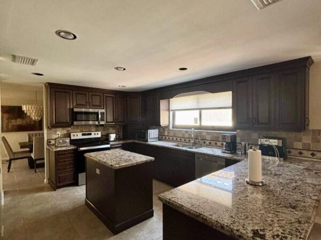 Продажа дома по адресу 6382 Via Rosa - фото 6100291