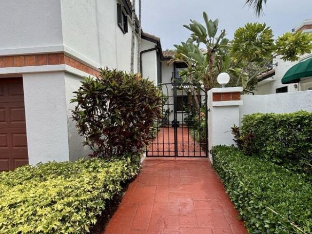 Продажа дома по адресу 6382 Via Rosa - фото 6100299