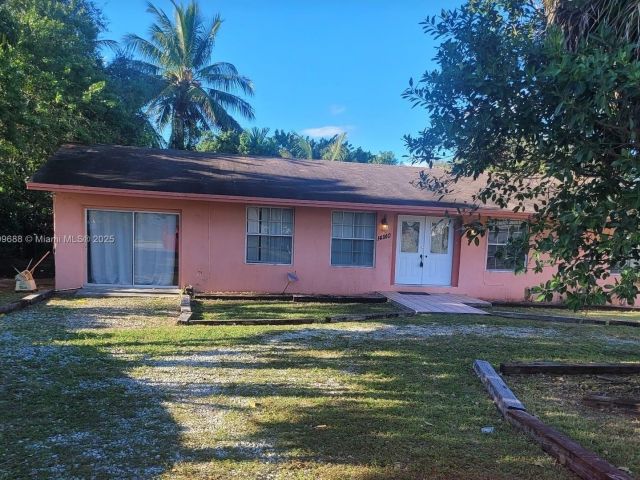 Дом в аренду по адресу 14910 S River Dr 1 - фото 6107294