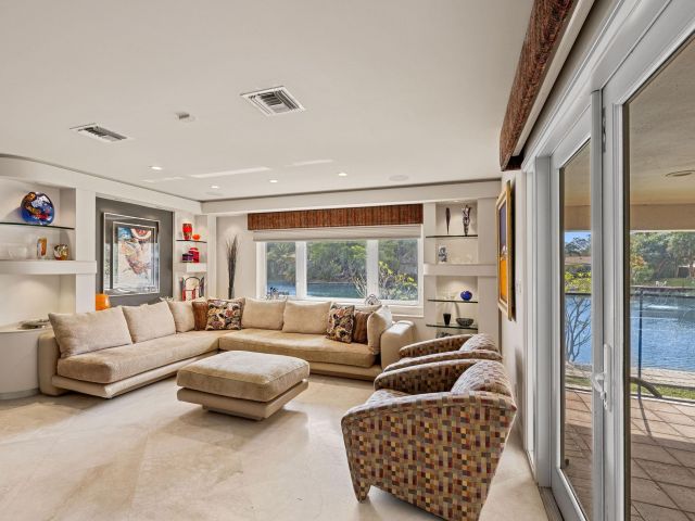 Продажа дома по адресу 3150 N 35th St - фото 6087619