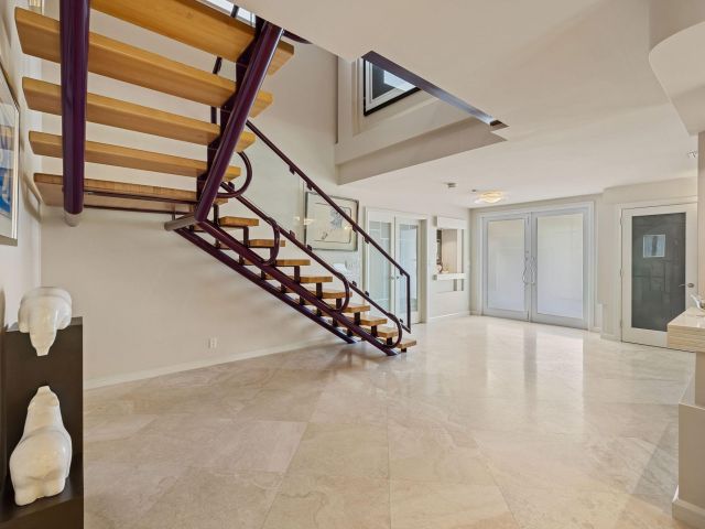 Продажа дома по адресу 3150 N 35th St - фото 6087631