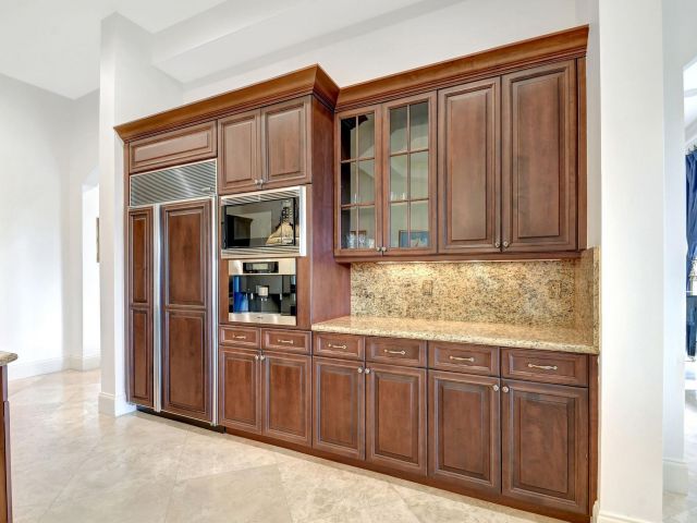 Продажа дома по адресу 6453 Montesito Street - фото 6102114