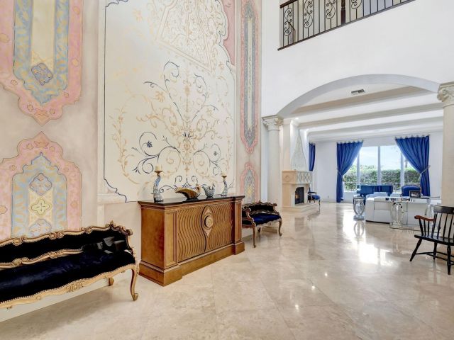 Продажа дома по адресу 6453 Montesito Street - фото 6102127