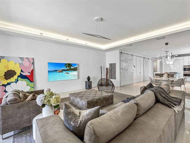 Продажа дома по адресу 244 Shore Ct - фото 6084758