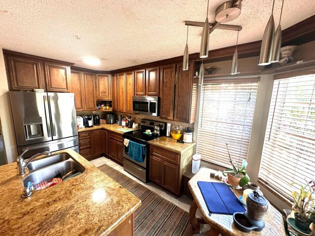 Продажа дома по адресу 5473 E Berry Blossom Way E - фото 6116904