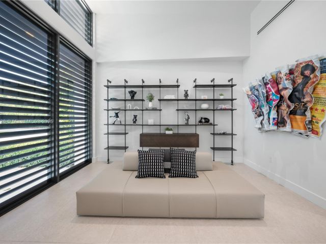 Продажа дома по адресу 9450 SW 98th St - фото 6085116