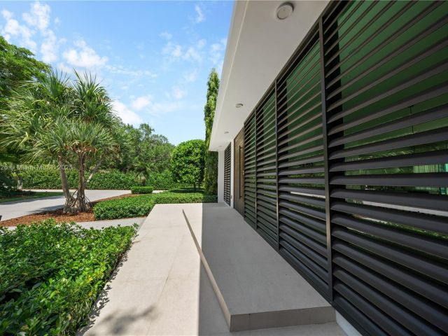 Продажа дома по адресу 9450 SW 98th St - фото 6085122