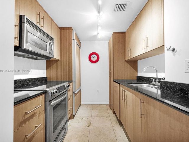 Продажа квартиры #1506 - фото 6079963