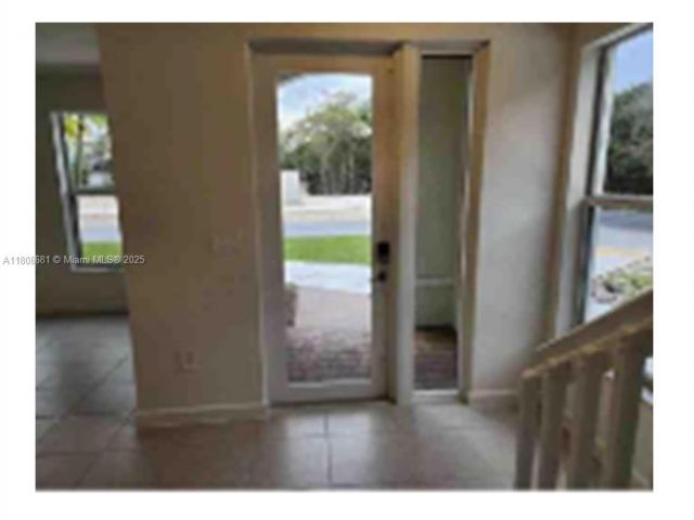 Дом в аренду по адресу 12891 SW 243rd Ter - фото 6078447