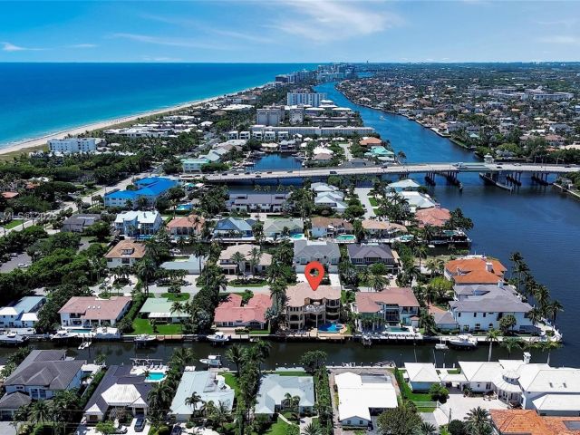 Продажа дома по адресу 1011 Rhodes Villa Ave - фото 6077871