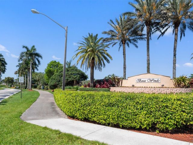 Продажа дома по адресу 22388 Swordfish Dr - фото 6090500