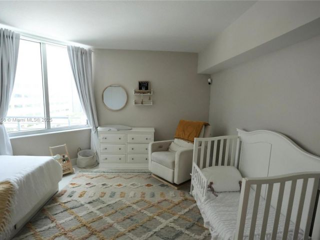 Продажа квартиры #1822 - фото 6081228