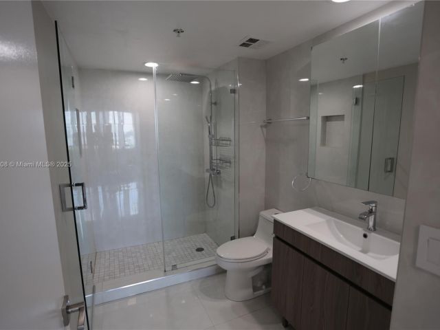 Продажа квартиры #1822 - фото 6081230